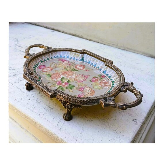Vintage Ornate Brass Footed Floral Painted Porcelain inserted Trinket Dish - Picture 5 of 10